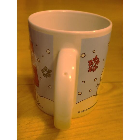 Snoopy & Woodstock & Christmas‎ Stockings Hanging on Doghouse & Snowman Mug 2016 - Picture 2 of 5